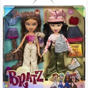Yasmin and jade doll set